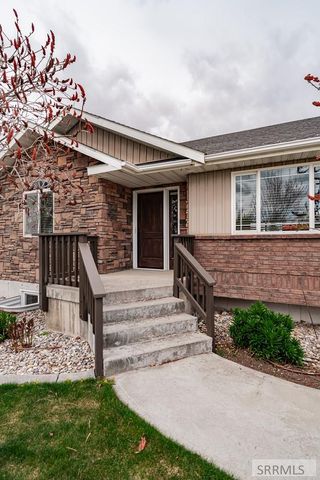 195 N 3806 E, Rigby, ID 83442