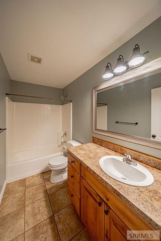 195 N 3806 E, Rigby, ID 83442