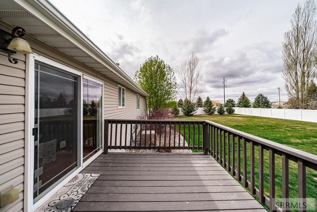 195 N 3806 E, Rigby, ID 83442