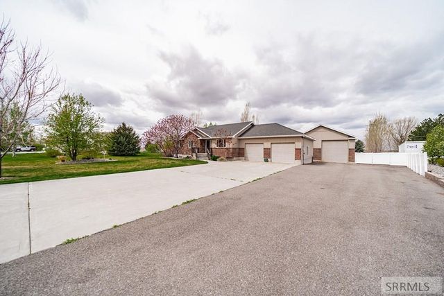 195 N 3806 E, Rigby, ID 83442