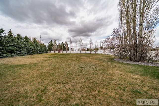 195 N 3806 E, Rigby, ID 83442