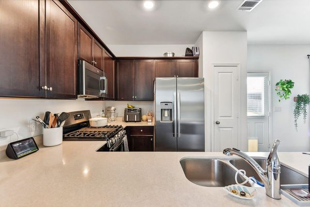 5908 Eden DR, Austin, TX 78747