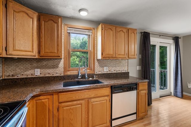 198 Lower Gore Rd, Webster, MA 01570