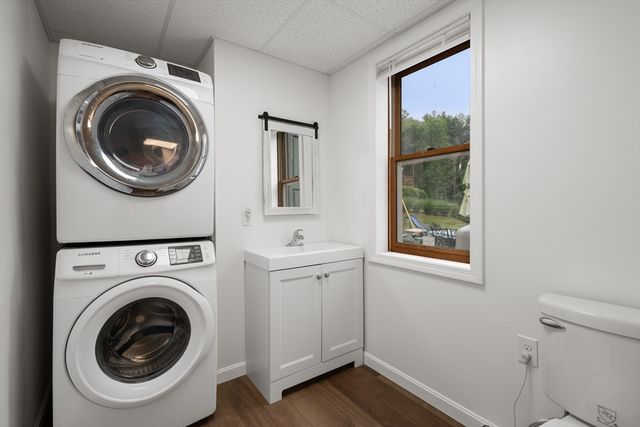 198 Lower Gore Rd, Webster, MA 01570