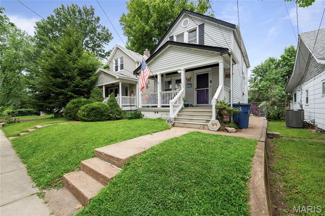 7615 Jerome Avenue, Maplewood, MO 63143