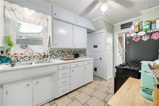 7615 Jerome Avenue, Maplewood, MO 63143