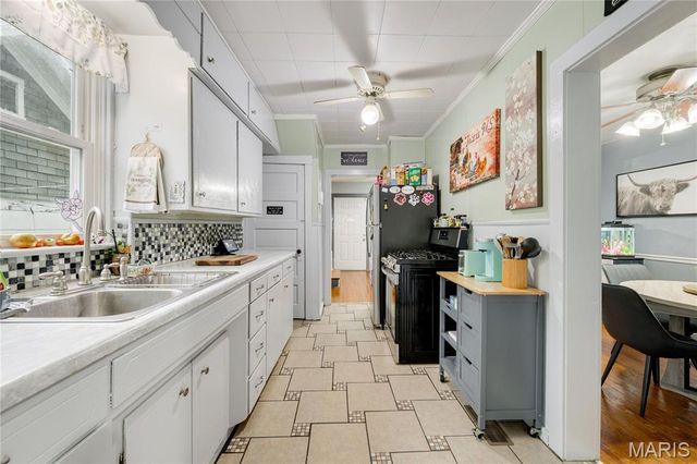 7615 Jerome Avenue, Maplewood, MO 63143