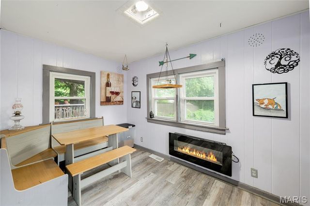 7615 Jerome Avenue, Maplewood, MO 63143