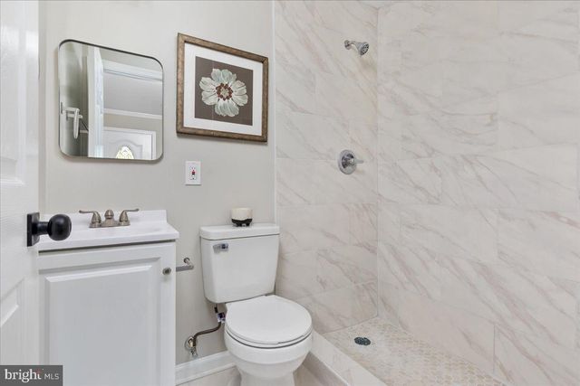 2502 NEWGLEN AVE, District Heights, MD 20747