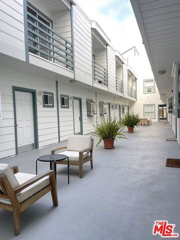 11738 Mayfield 109, Los Angeles, CA 90049