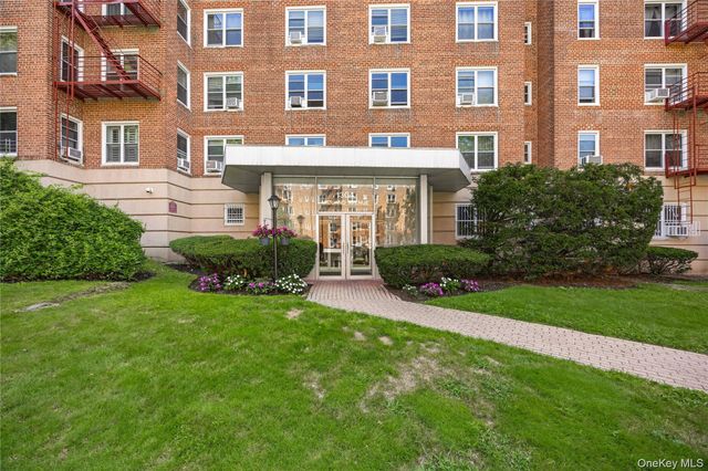 1304 Midland Avenue C20, Yonkers, NY 10704