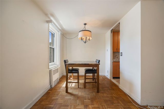 1304 Midland Avenue C20, Yonkers, NY 10704