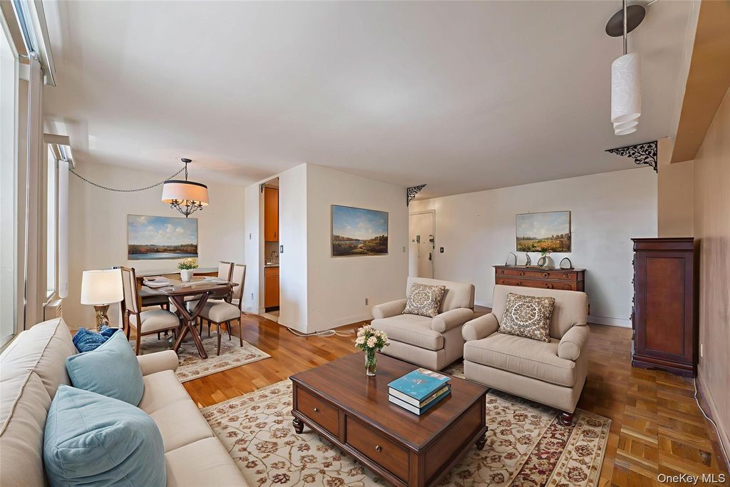 1304 Midland Avenue C20, Yonkers, NY 10704