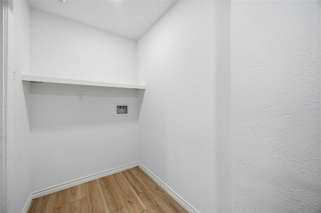 1210 14th Avenue N, Texas City, TX 77590