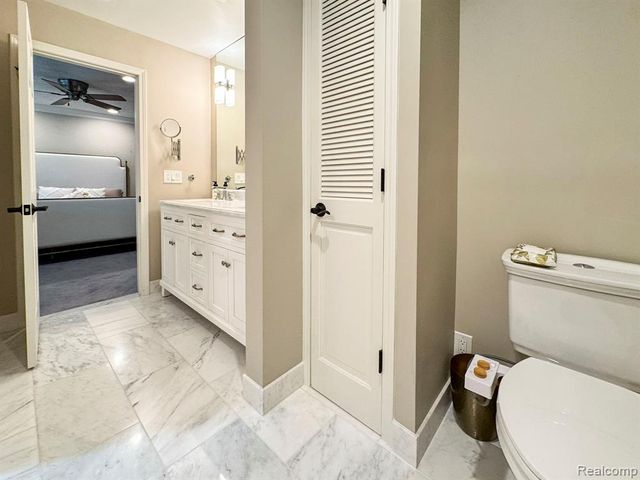 5467 Bristol Parke Drive, Clarkston, MI 48348