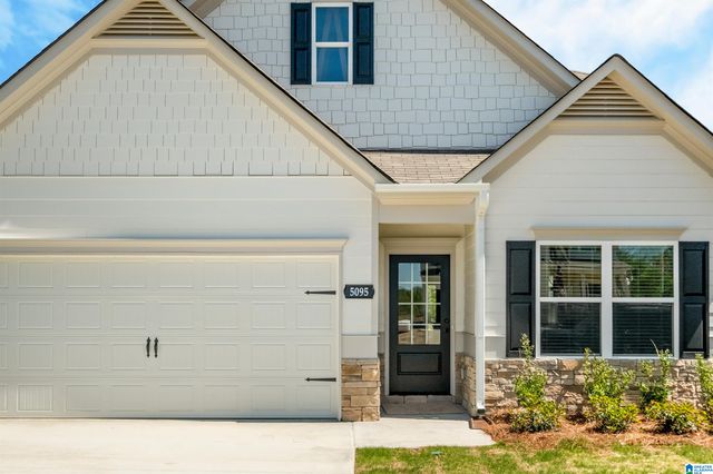 204 PINE VALLEY COVE, Columbiana, AL 35051