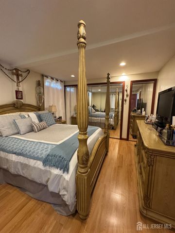 187 REDMOND Street, New Brunswick, NJ 08901