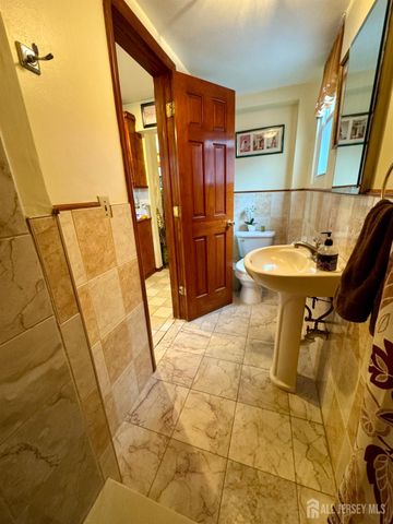 187 REDMOND Street, New Brunswick, NJ 08901