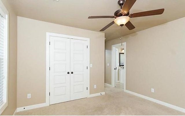 2590 E Carnation Court, Fayetteville, AR 72703
