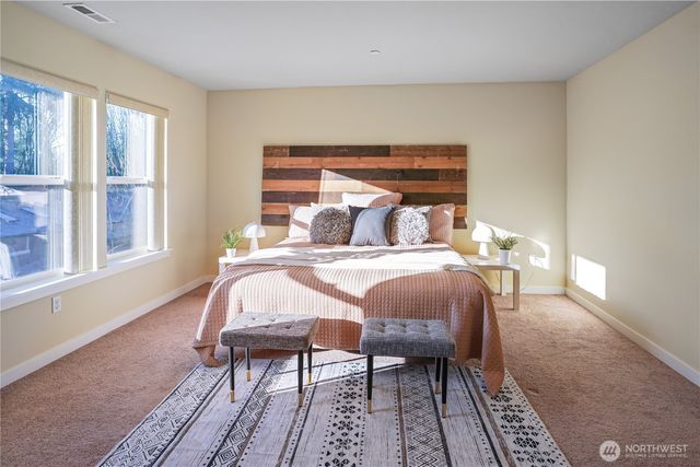 1615 Redmond Ct NE, Renton, WA 98055