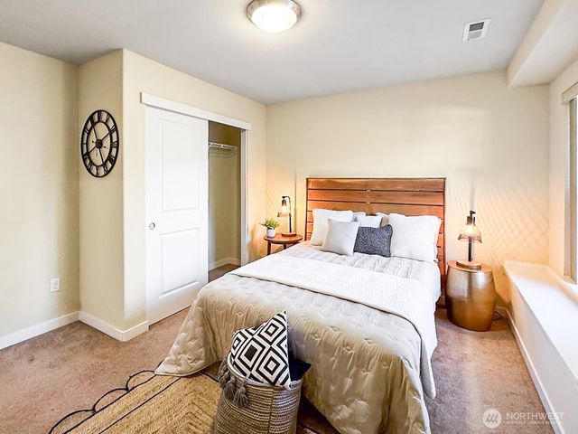 1615 Redmond Ct NE, Renton, WA 98055