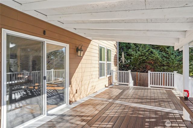 1615 Redmond Ct NE, Renton, WA 98055