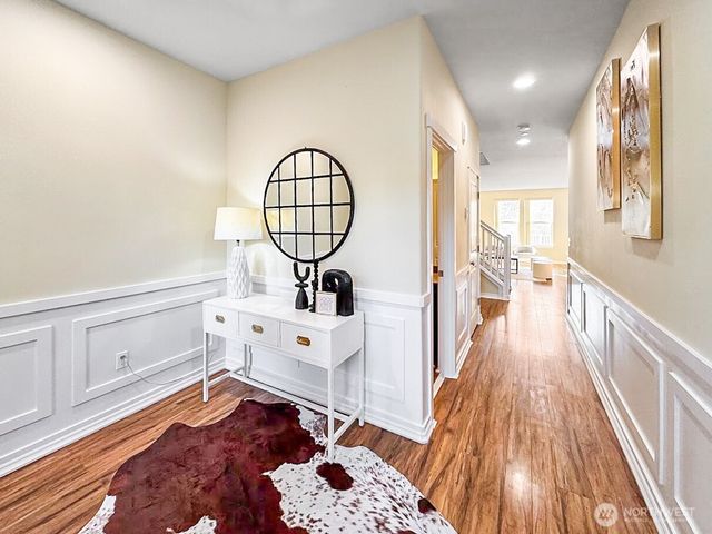 1615 Redmond Ct NE, Renton, WA 98055