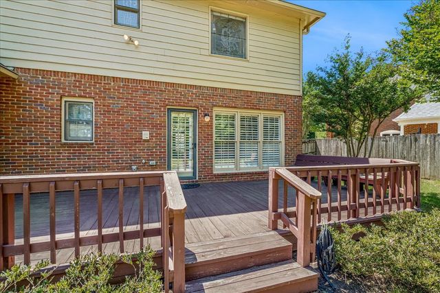 8710 SOMERSET LN, Germantown, TN 38138