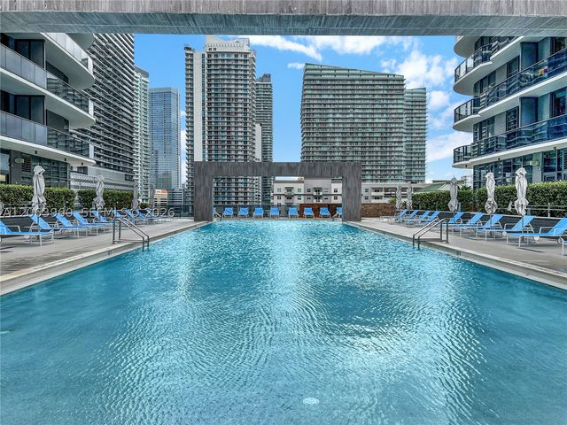 55 SW 9th St 2301, Miami, FL 33130
