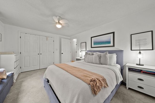 14 Bourbon Street 27, Peabody, MA 01960