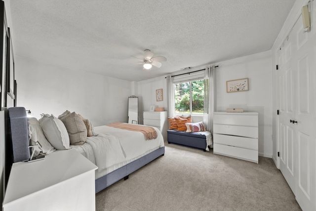 14 Bourbon Street 27, Peabody, MA 01960