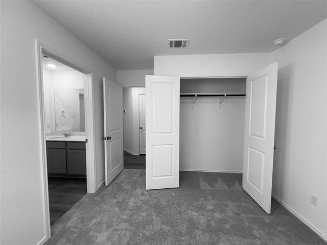 603 Water way Ave, Hutto, TX 78634