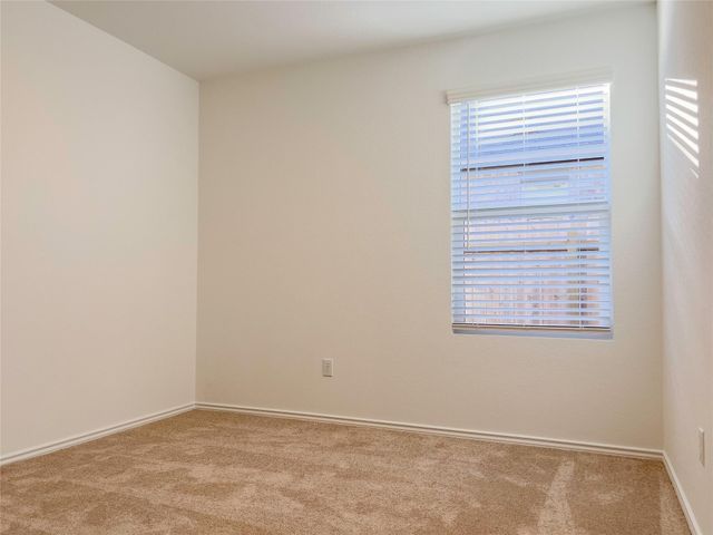 603 Water way Ave, Hutto, TX 78634