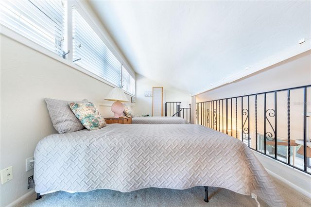 728 WHITE PINE TREE ROAD 85, Venice, FL 34285