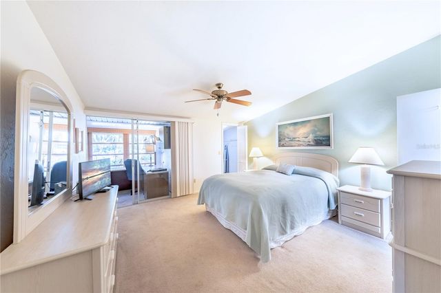 728 WHITE PINE TREE ROAD 85, Venice, FL 34285