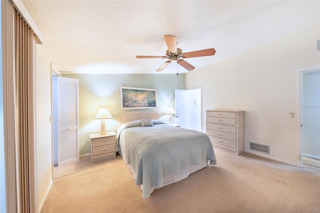 728 WHITE PINE TREE ROAD 85, Venice, FL 34285