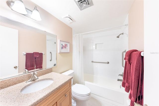 728 WHITE PINE TREE ROAD 85, Venice, FL 34285