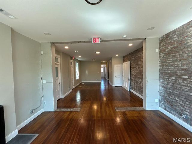 3355 S Jefferson Avenue, St Louis, MO 63118