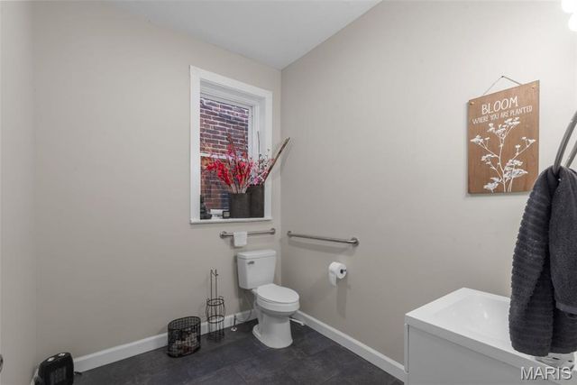 3355 S Jefferson Avenue, St Louis, MO 63118