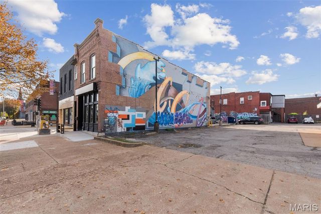 3355 S Jefferson Avenue, St Louis, MO 63118