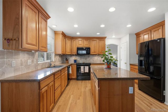 2433 S Harlan Court, Lakewood, CO 80227