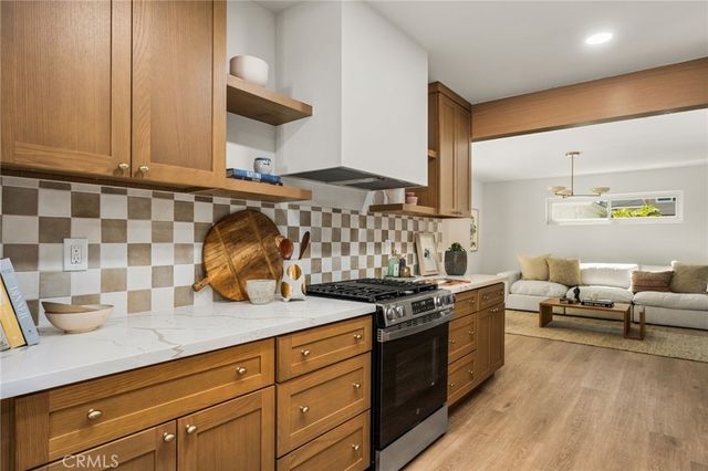2412 Sebald Avenue, Redondo Beach, CA 90278