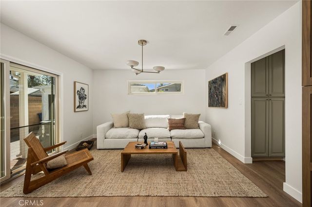 2412 Sebald Avenue, Redondo Beach, CA 90278