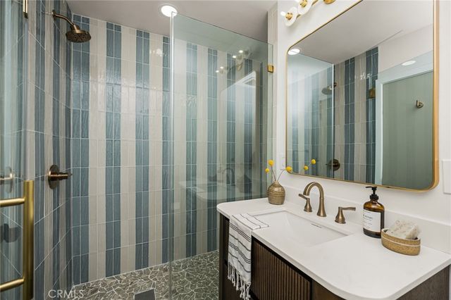 2412 Sebald Avenue, Redondo Beach, CA 90278
