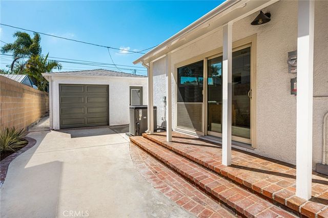 2412 Sebald Avenue, Redondo Beach, CA 90278