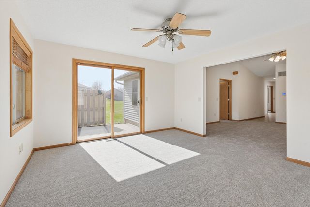 921 10th Street 0, Dewitt, IA 52742