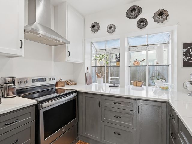 333 S Centre Avenue, Lancaster, TX 75146