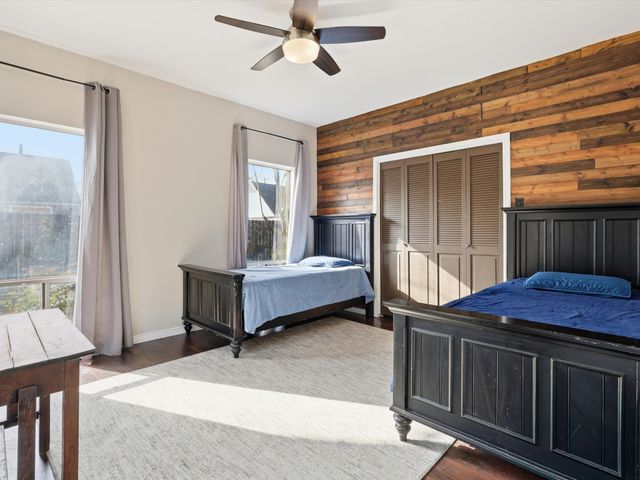 333 S Centre Avenue, Lancaster, TX 75146