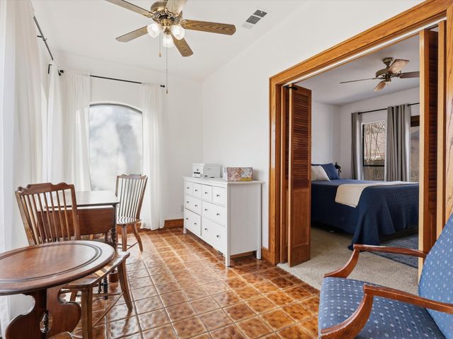 333 S Centre Avenue, Lancaster, TX 75146