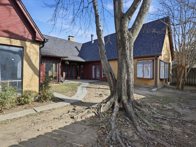 333 S Centre Avenue, Lancaster, TX 75146